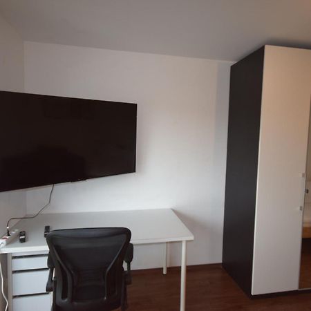 Nestwerk Komfort R23-12 - Balkon, Arbeitsplatz & Zentrumsnah Biberach an der Riss Exterior photo