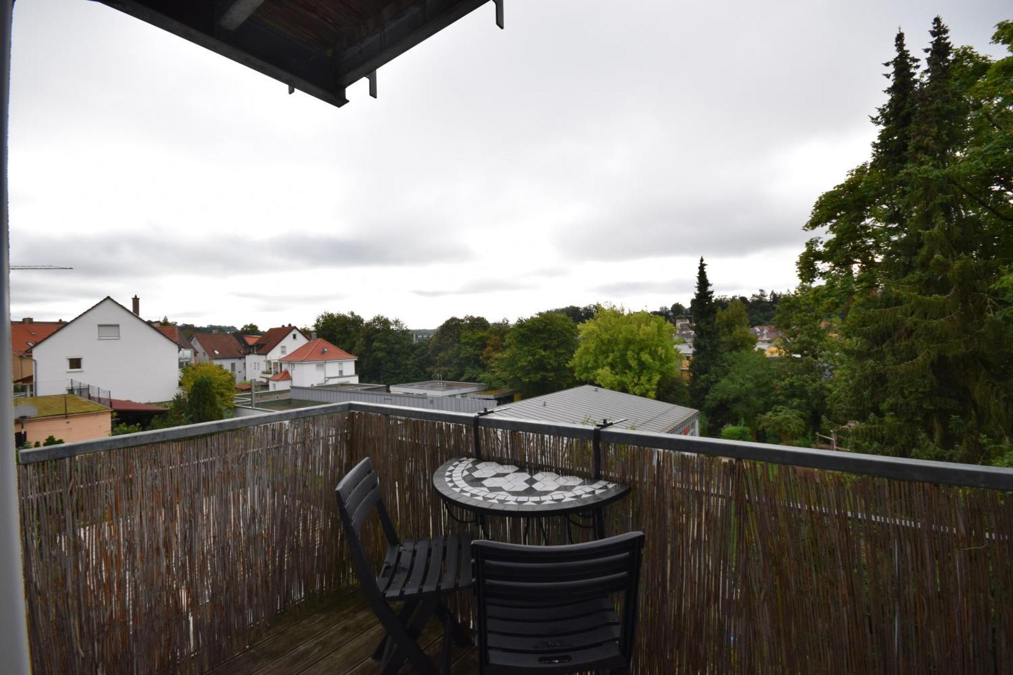 Nestwerk Komfort R23-12 - Balkon, Arbeitsplatz & Zentrumsnah Biberach an der Riss Exterior photo