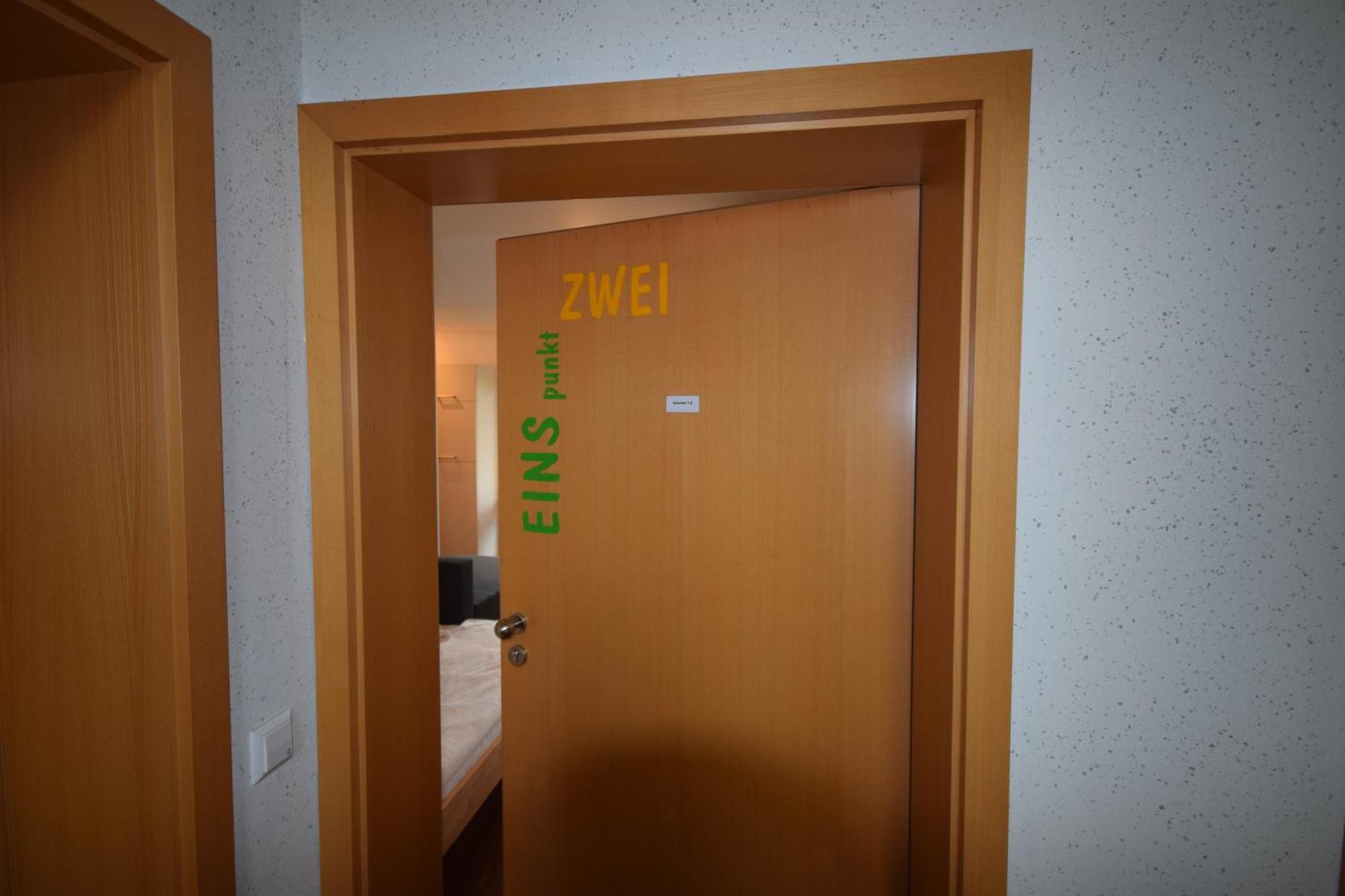 Nestwerk Komfort R23-12 - Balkon, Arbeitsplatz & Zentrumsnah Biberach an der Riss Exterior photo